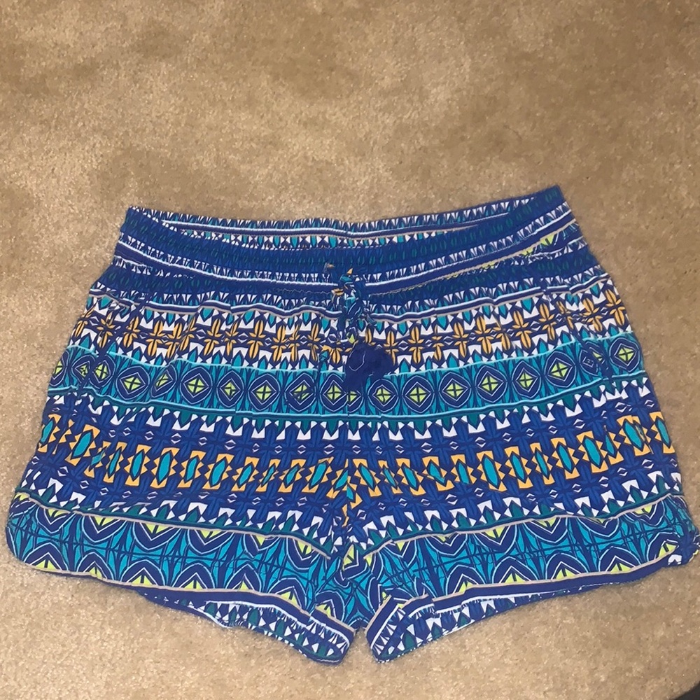 Stylus Shorts - comfy and soft with tie